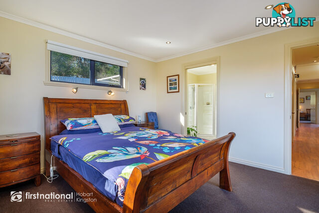 87 Bruny Island Main Road DENNES POINT TAS 7150