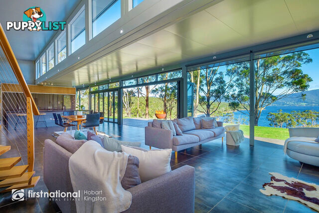 2 D'Entrecasteaux Drive NORTH BRUNY TAS 7150