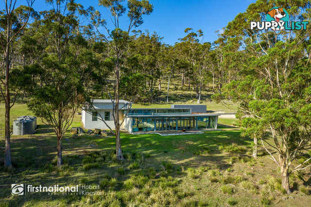 2 D'Entrecasteaux Drive NORTH BRUNY TAS 7150