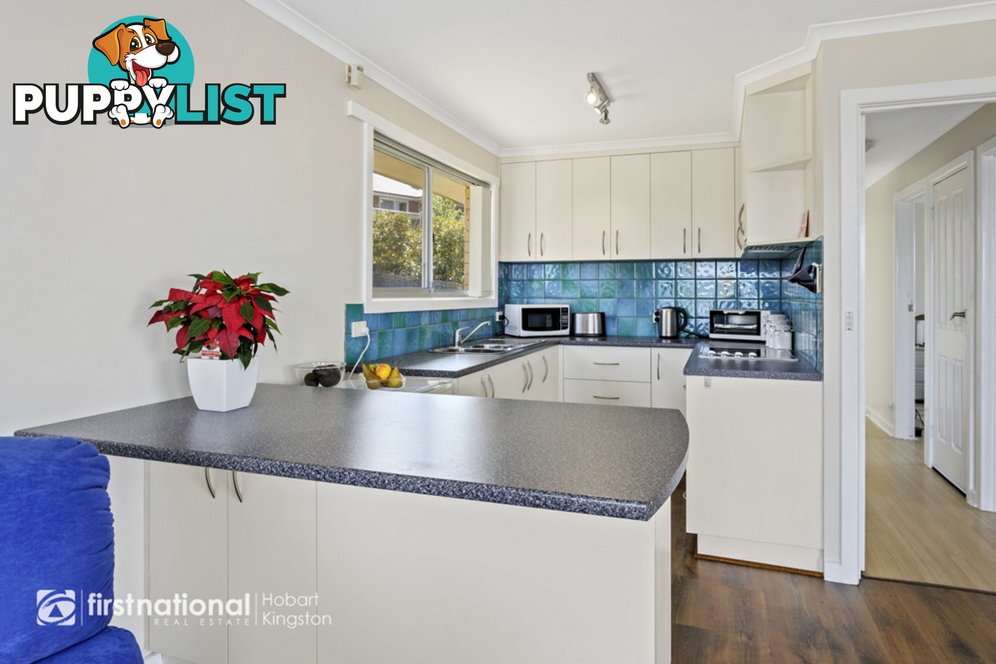 2/12 Stratford Place BLACKMANS BAY TAS 7052