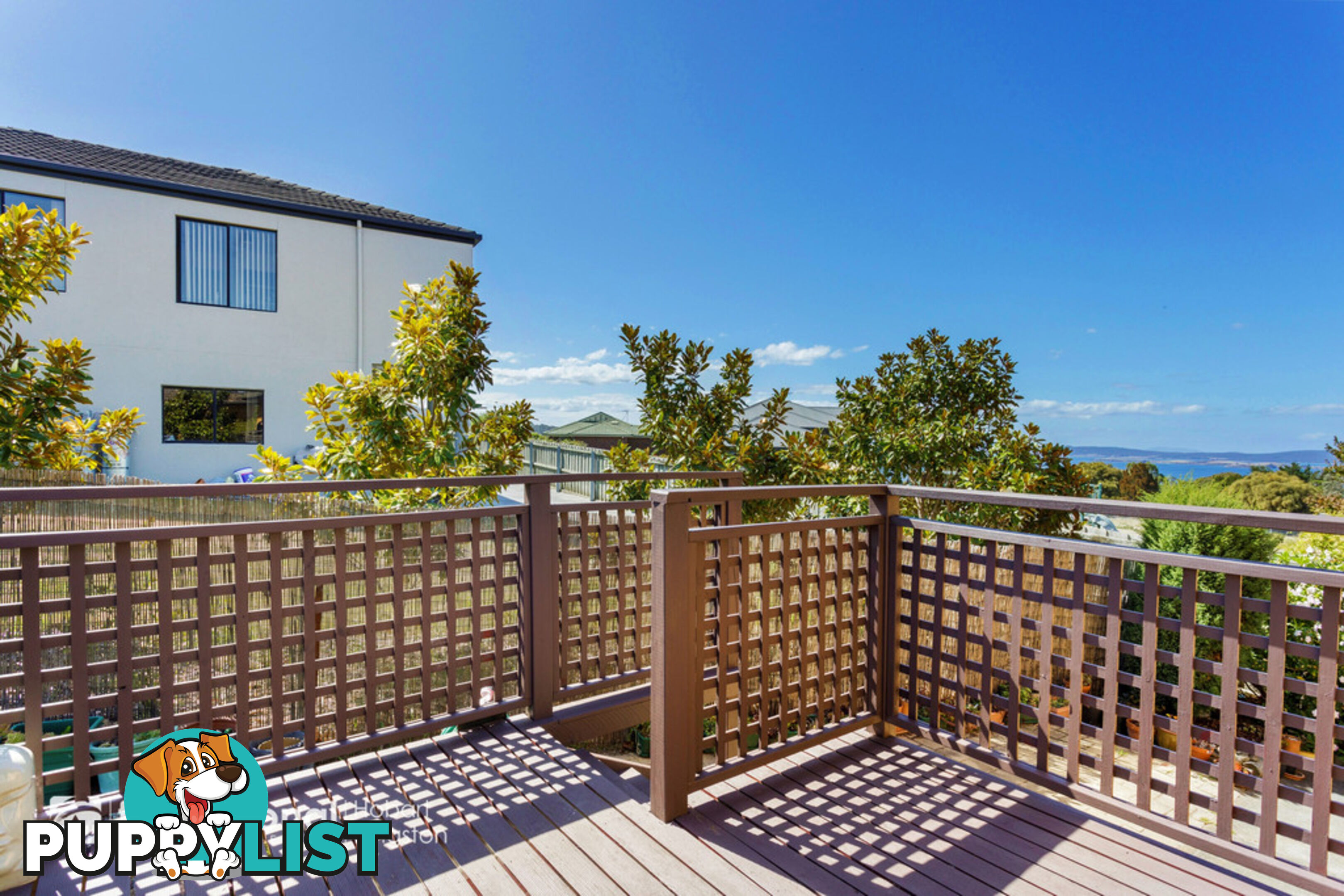 2/12 Stratford Place BLACKMANS BAY TAS 7052