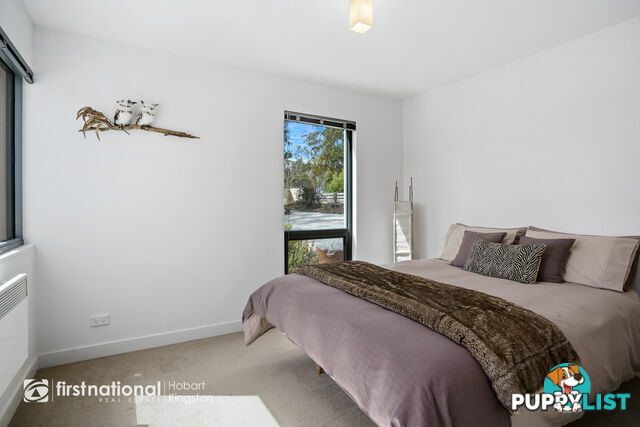 27 Fossil Cove Drive BLACKMANS BAY TAS 7052