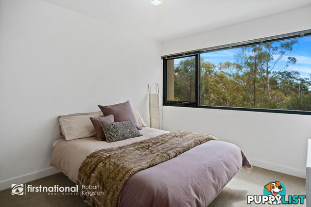 27 Fossil Cove Drive BLACKMANS BAY TAS 7052