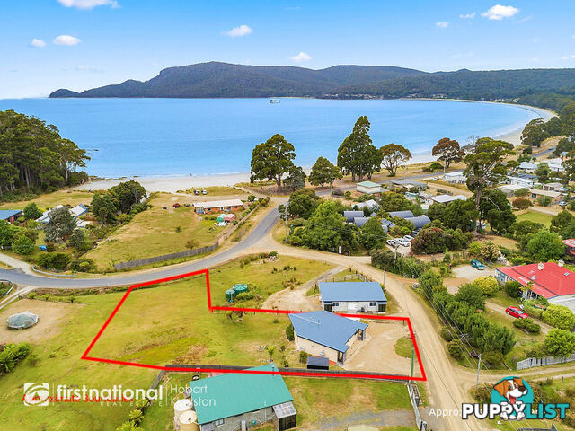 8 Lumeah Road ADVENTURE BAY TAS 7150