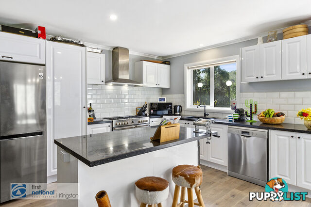 42 Manuka Road OYSTER COVE TAS 7150