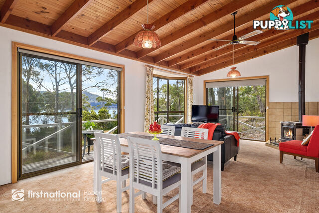 38 Cox Drive DENNES POINT TAS 7150
