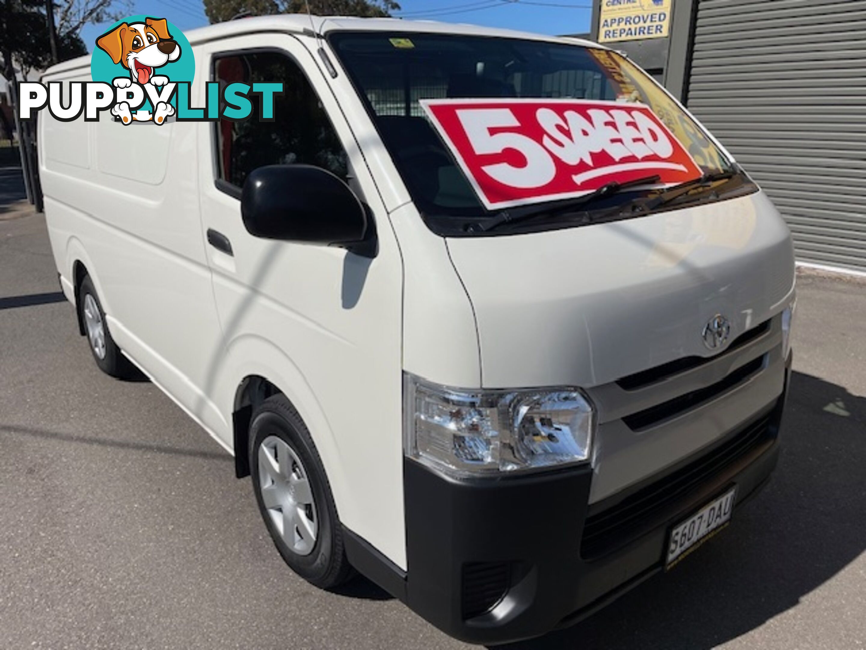 2017 TOYOTA HIACE LWB KDH201R MY16 4D VAN