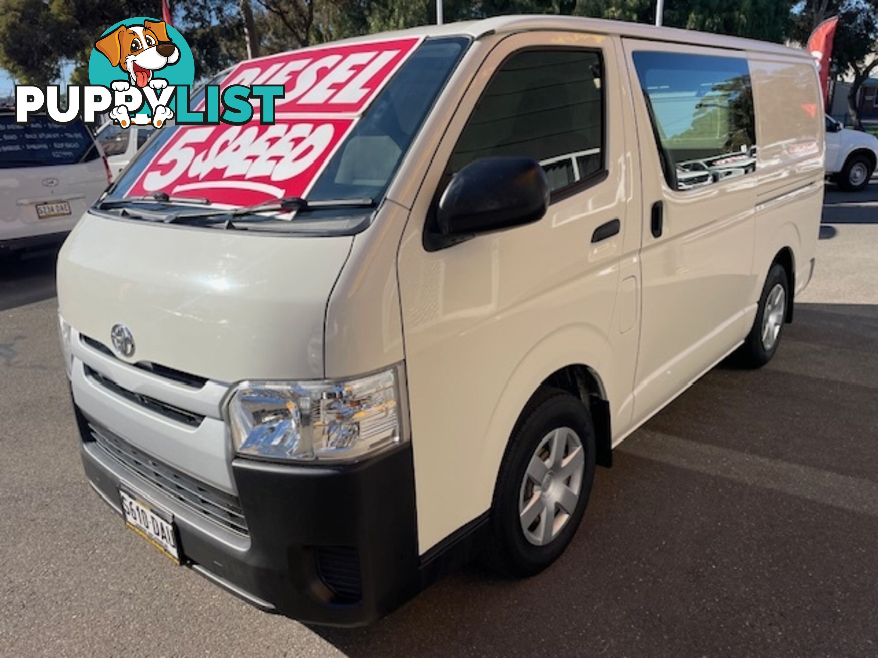 2017 TOYOTA HIACE LWB KDH201R MY16 4D VAN