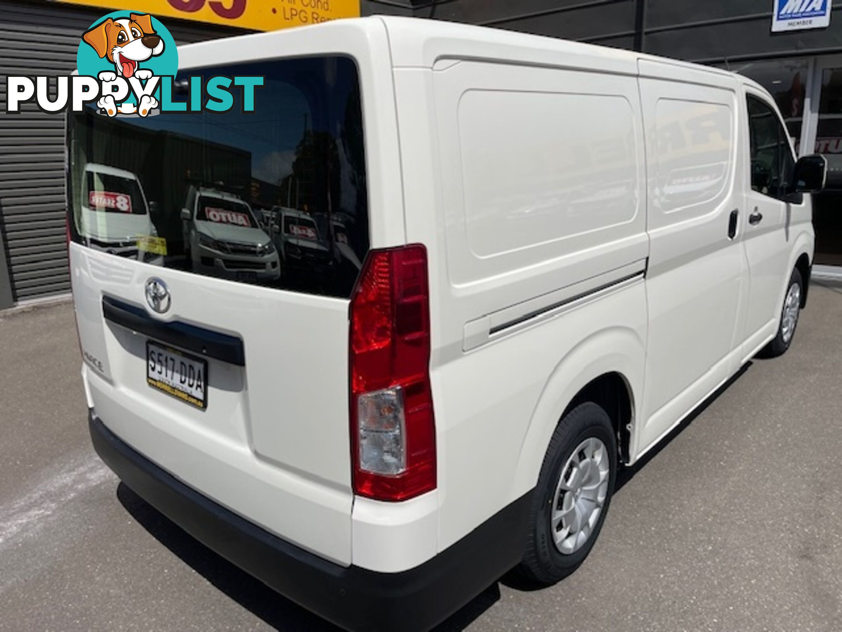 2021 TOYOTA HIACE LWB GRH300R 5D VAN