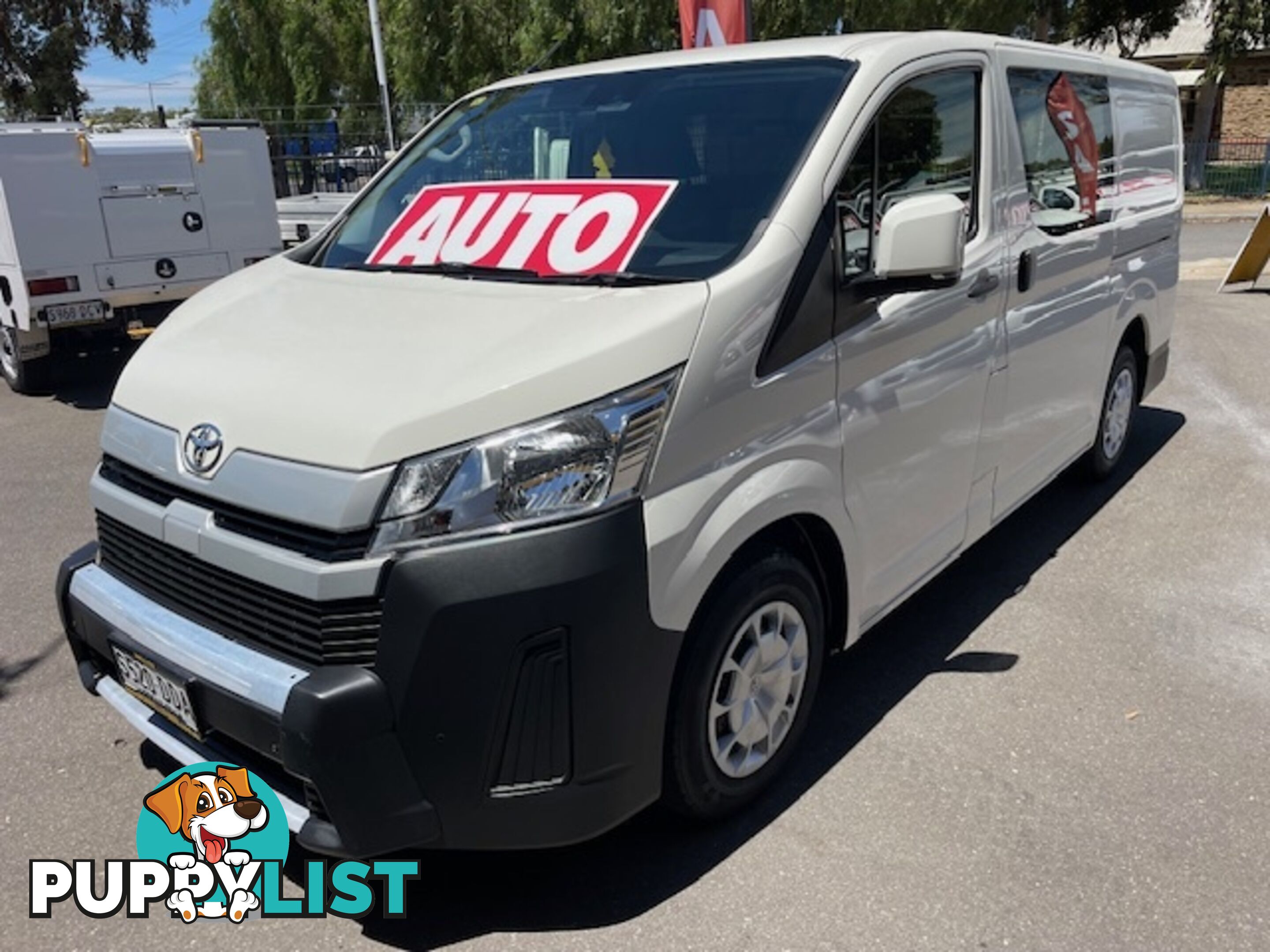 2019 TOYOTA HIACE LWB GDH300R 4D VAN