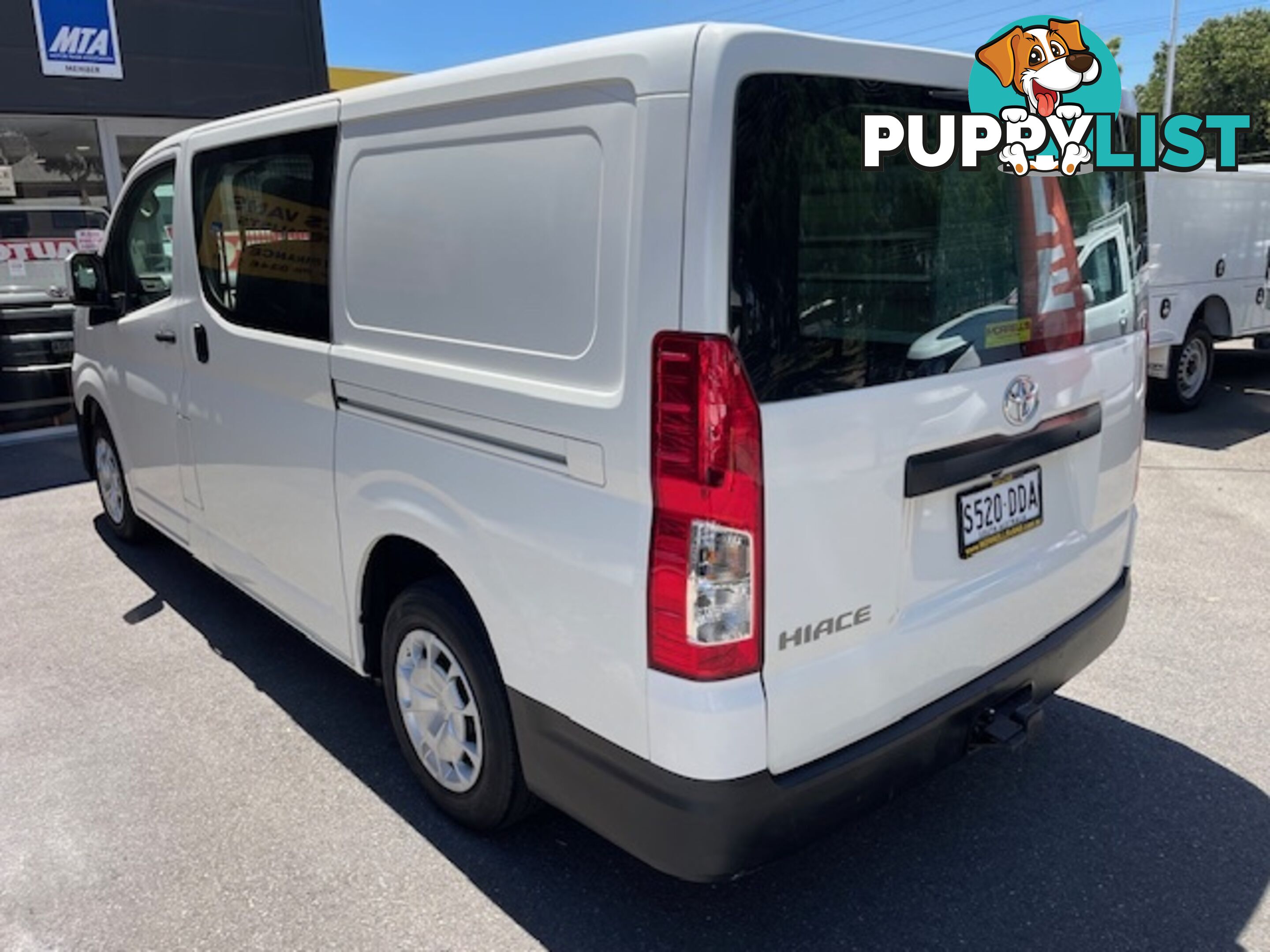 2019 TOYOTA HIACE LWB GDH300R 4D VAN