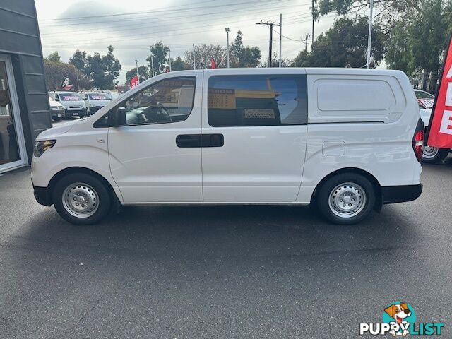 2020 HYUNDAI ILOAD 6S TWIN SWING TQ4 MY20 4D CREW VAN