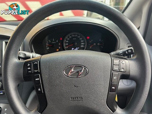 2020 HYUNDAI ILOAD 6S TWIN SWING TQ4 MY20 4D CREW VAN