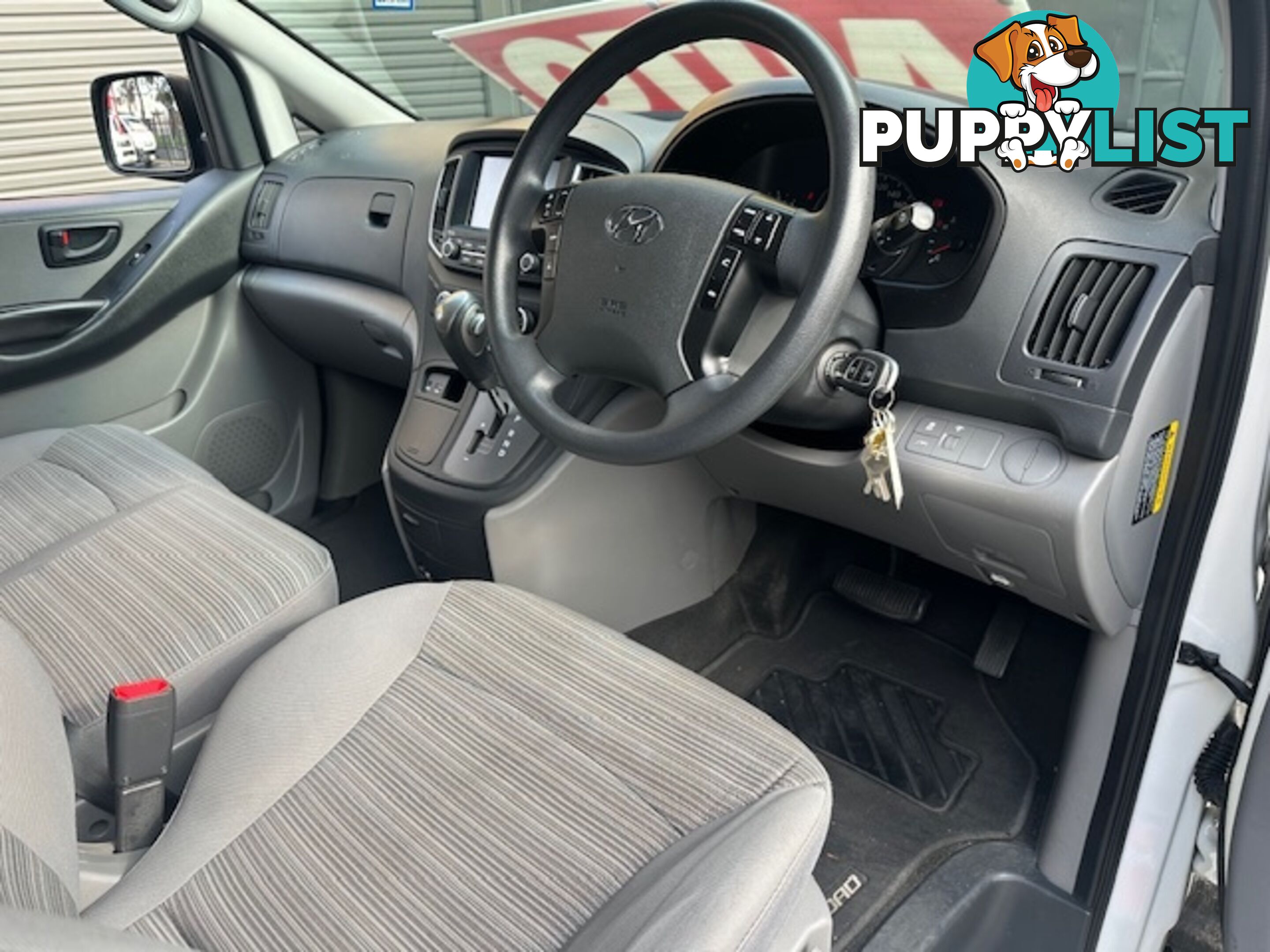 2020 HYUNDAI ILOAD 6S TWIN SWING TQ4 MY20 4D CREW VAN