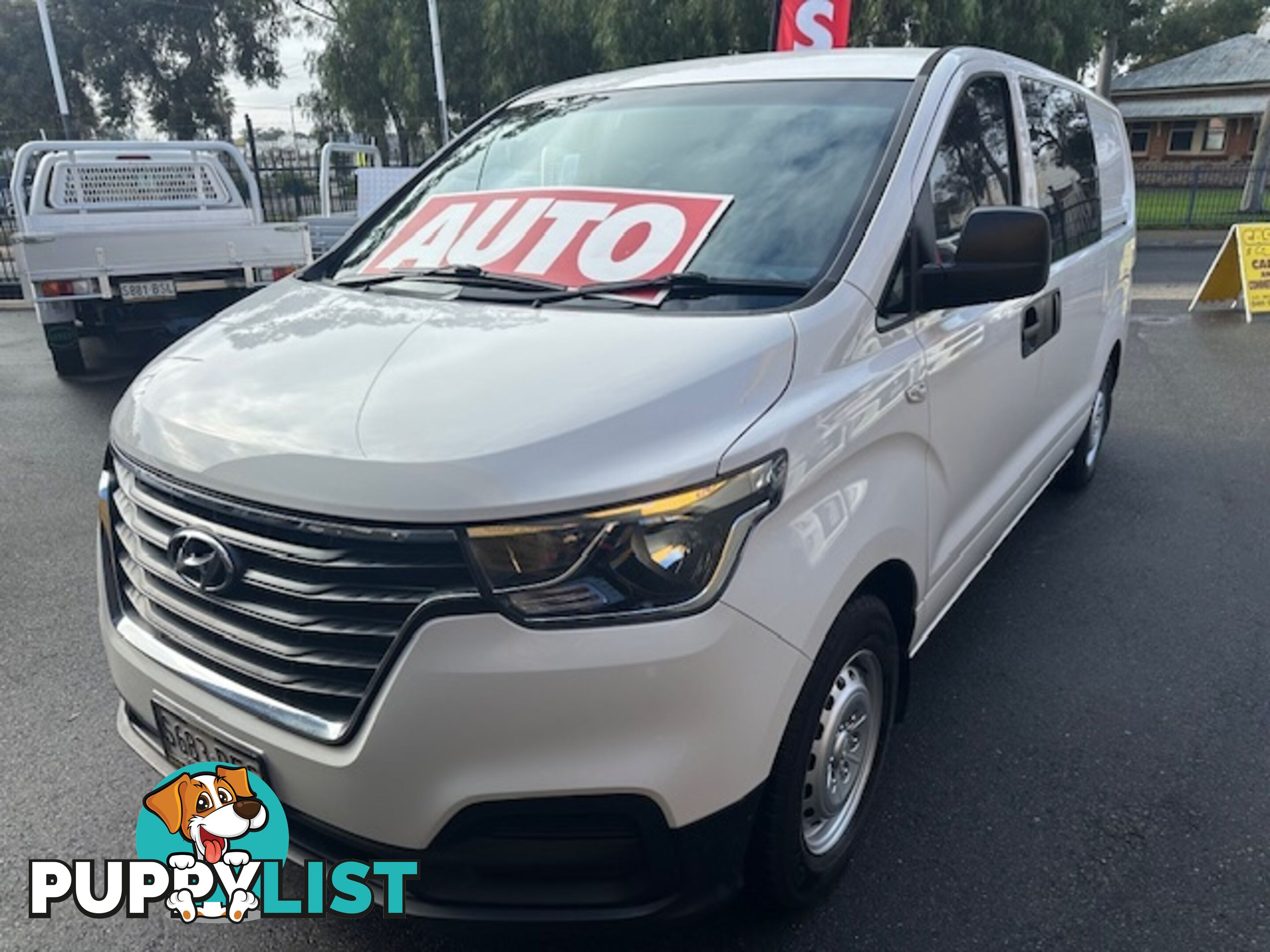 2020 HYUNDAI ILOAD 6S TWIN SWING TQ4 MY20 4D CREW VAN
