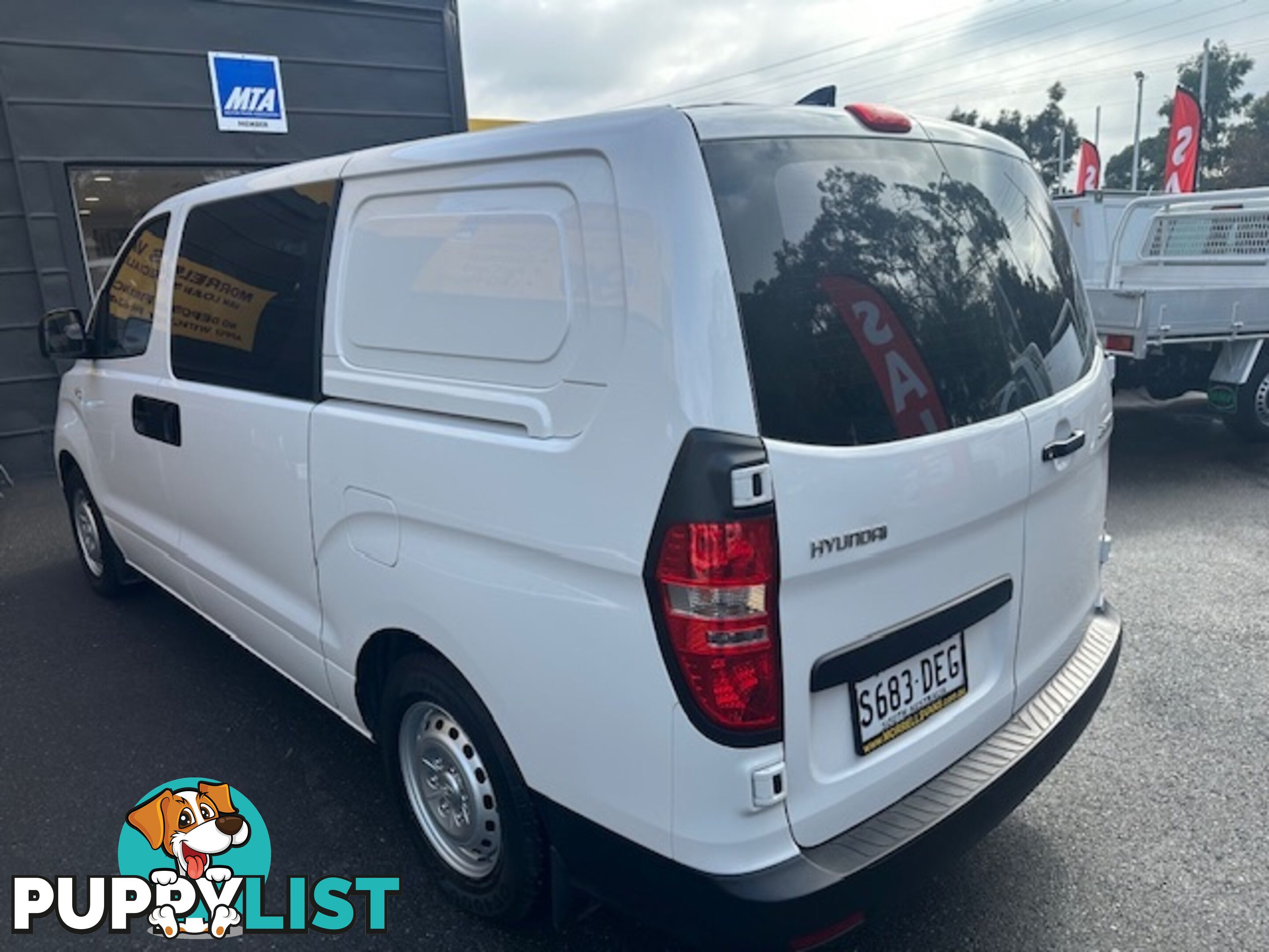 2020 HYUNDAI ILOAD 6S TWIN SWING TQ4 MY20 4D CREW VAN