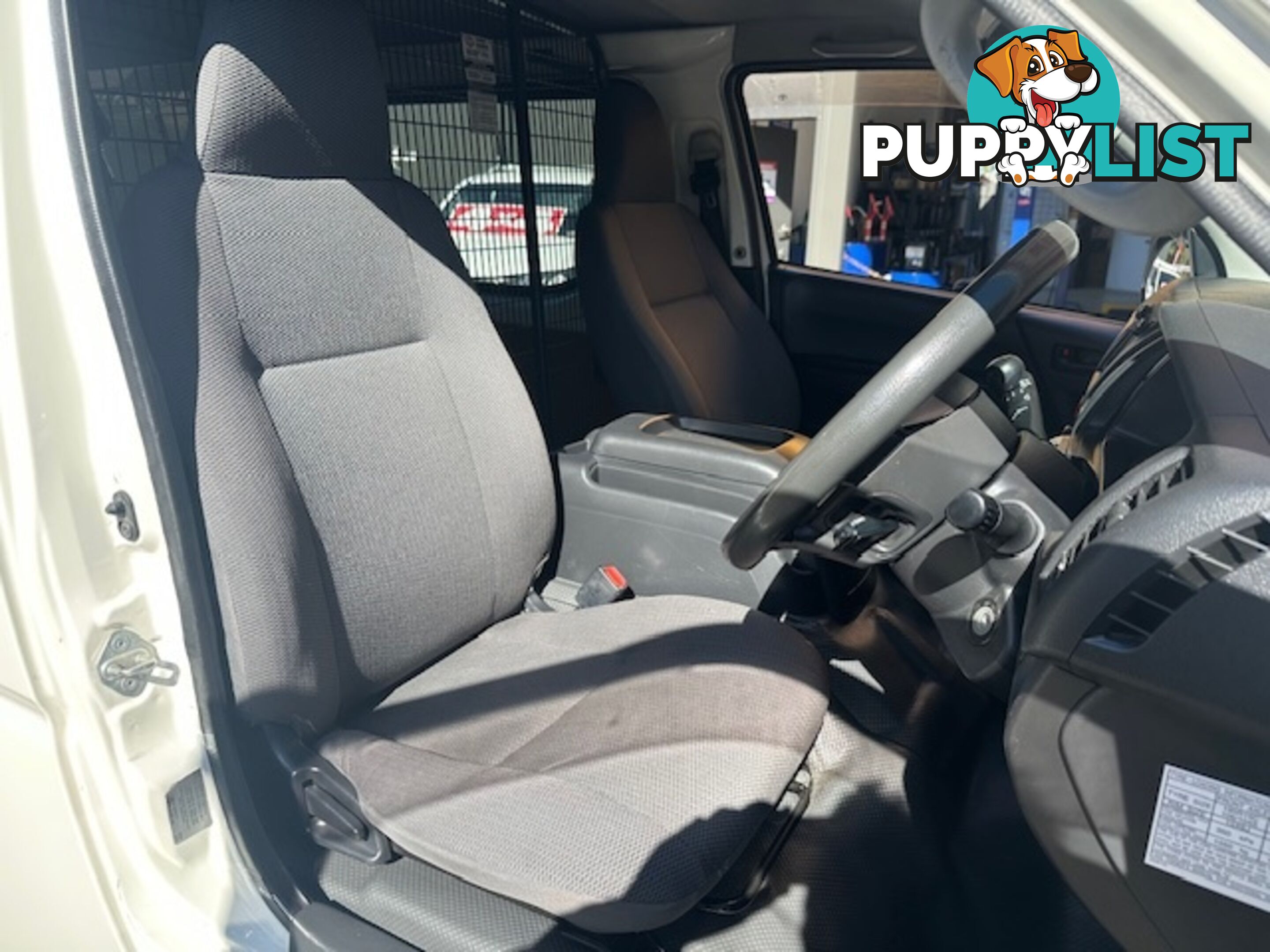 2018 TOYOTA HIACE LWB KDH201R MY16 4D VAN