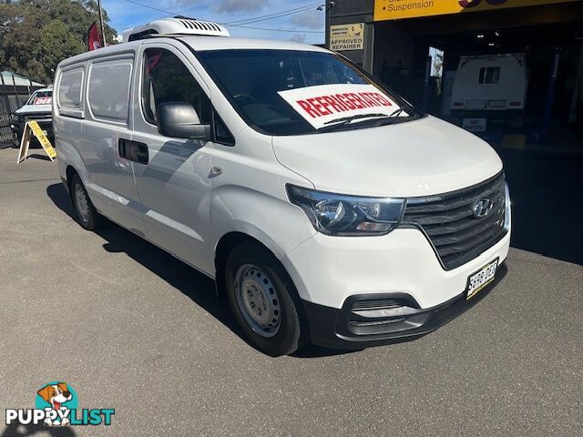 2018 HYUNDAI ILOAD 3S TWIN SWING TQ4 MY19 4D VAN