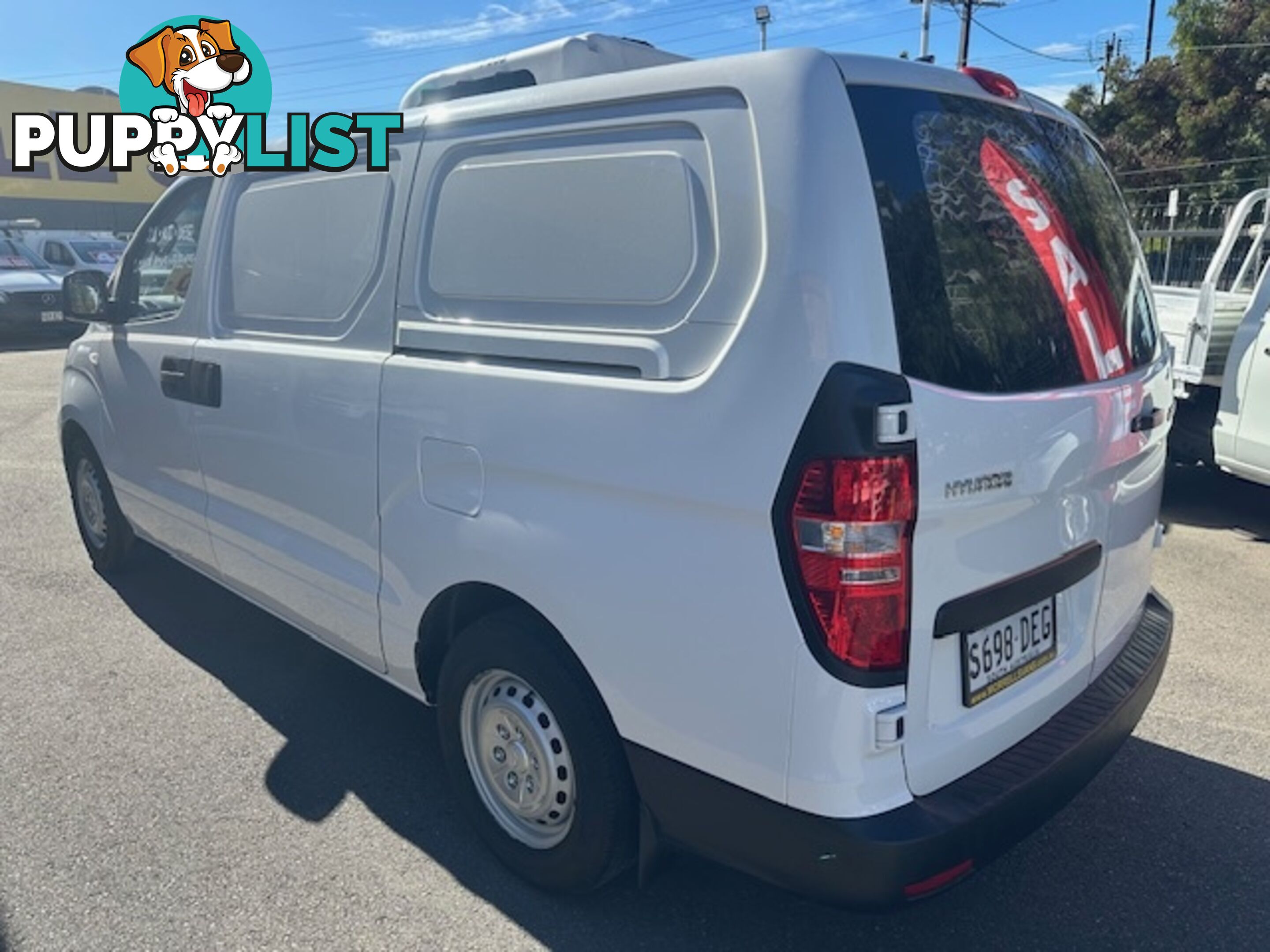 2018 HYUNDAI ILOAD 3S TWIN SWING TQ4 MY19 4D VAN