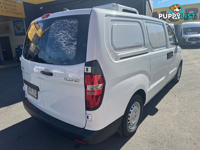 2018 HYUNDAI ILOAD 3S TWIN SWING TQ4 MY19 4D VAN