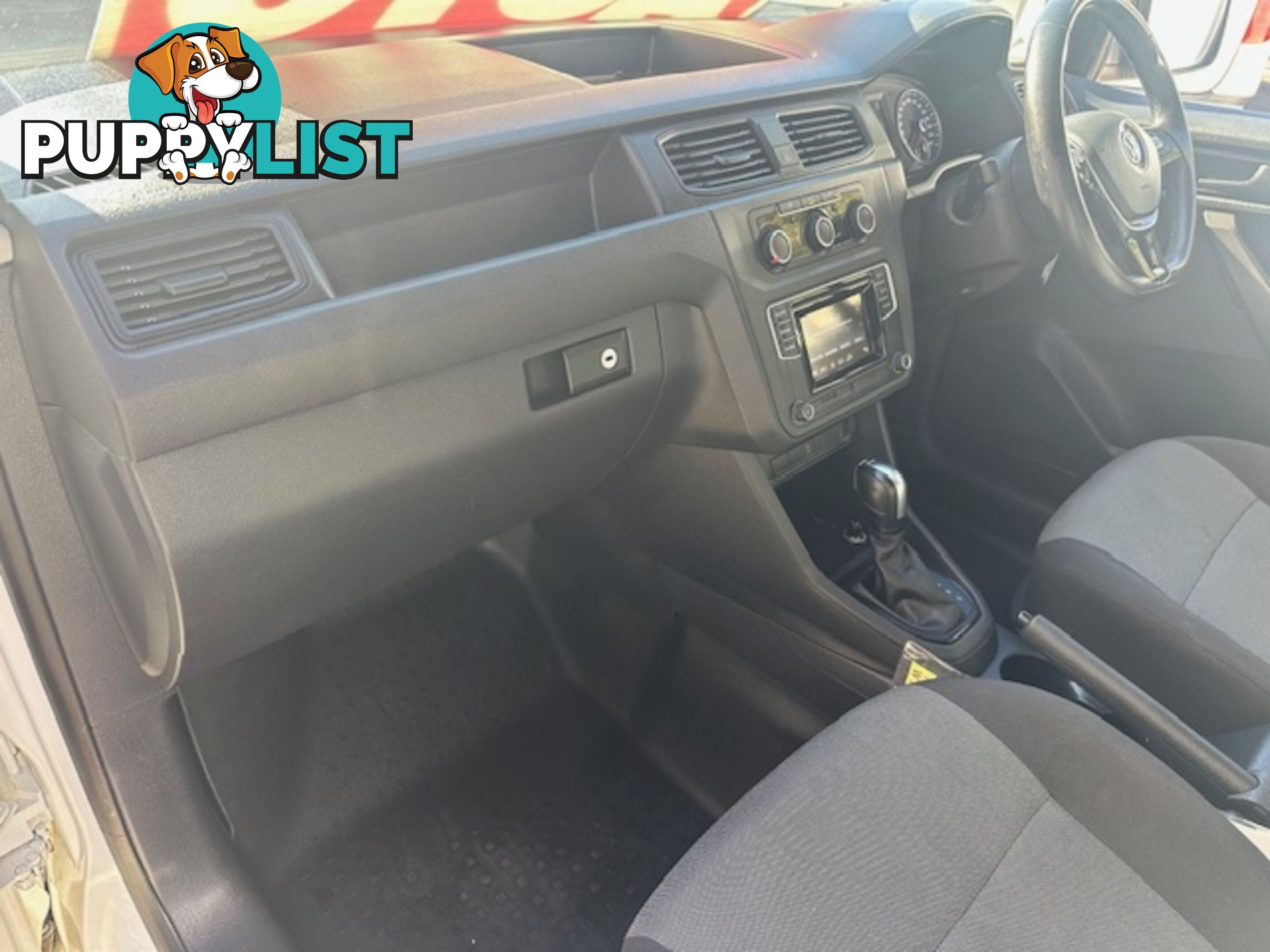 2020 VOLKSWAGEN CADDY TSI220 2K MY20 3D VAN