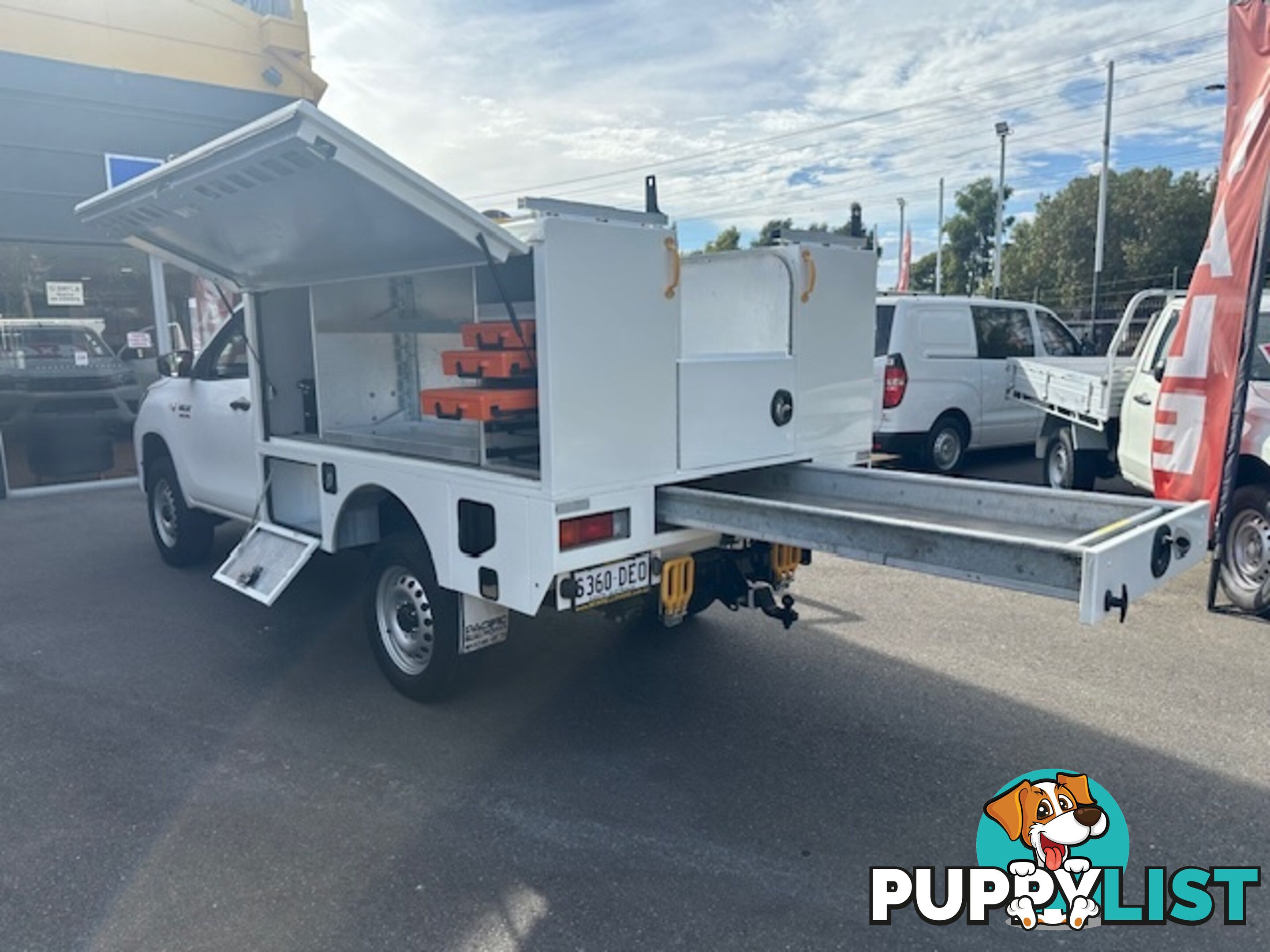 2019 TOYOTA HILUX SR 4X4 GUN126R MY19 UPGRADE CCHAS