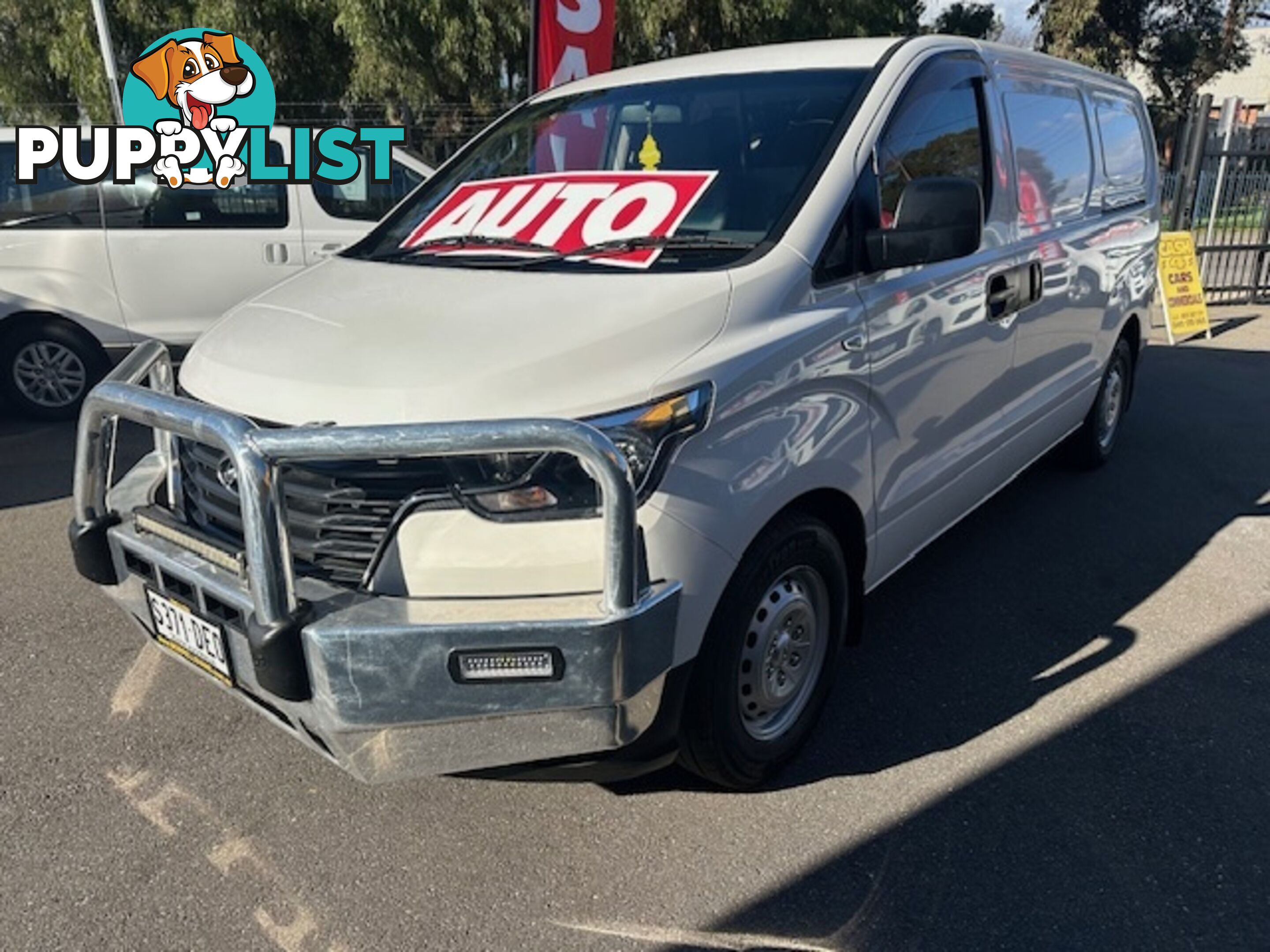 2019 HYUNDAI ILOAD 3S TWIN SWING TQ4 MY20 4D VAN