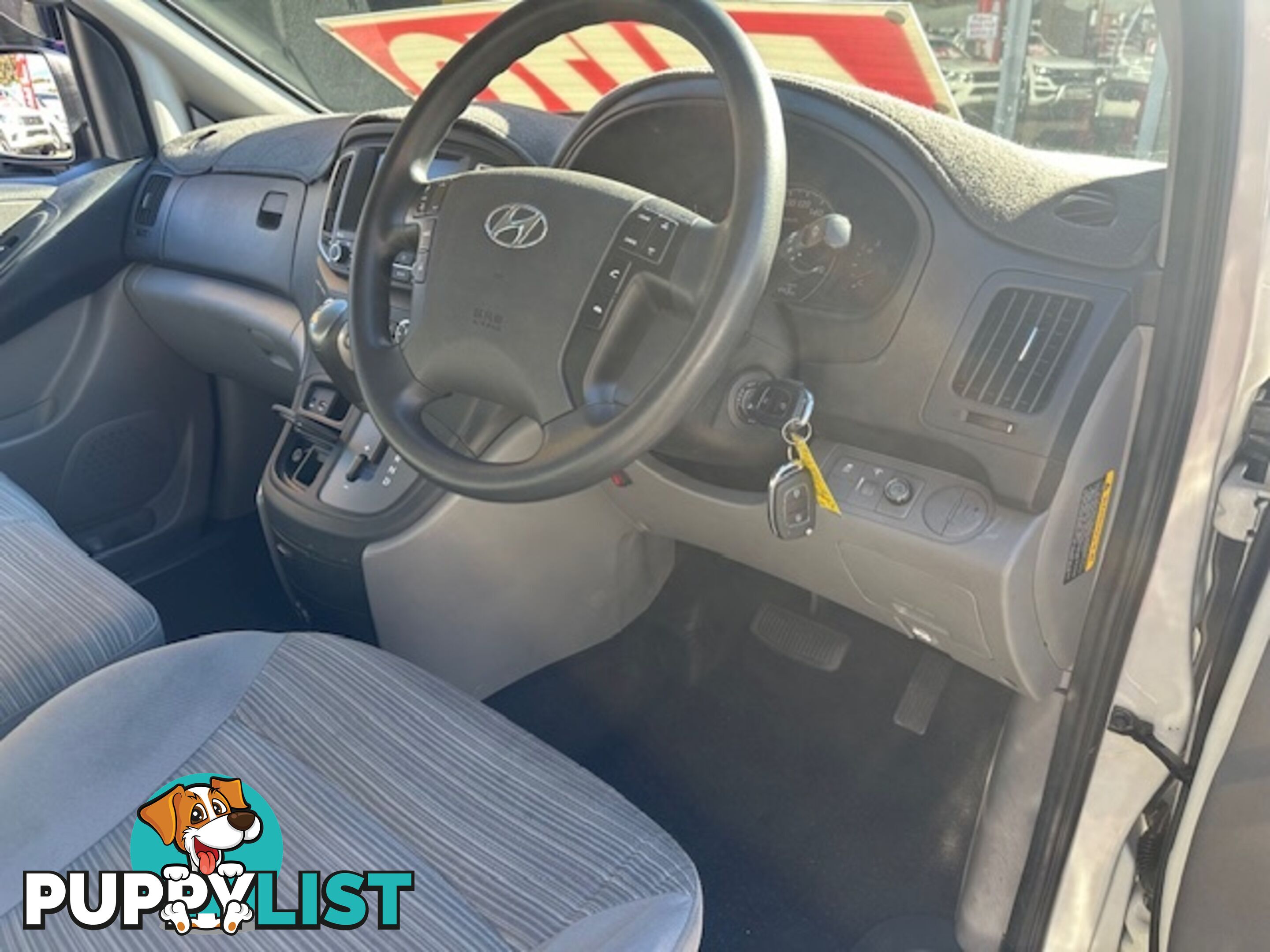 2019 HYUNDAI ILOAD 3S TWIN SWING TQ4 MY20 4D VAN