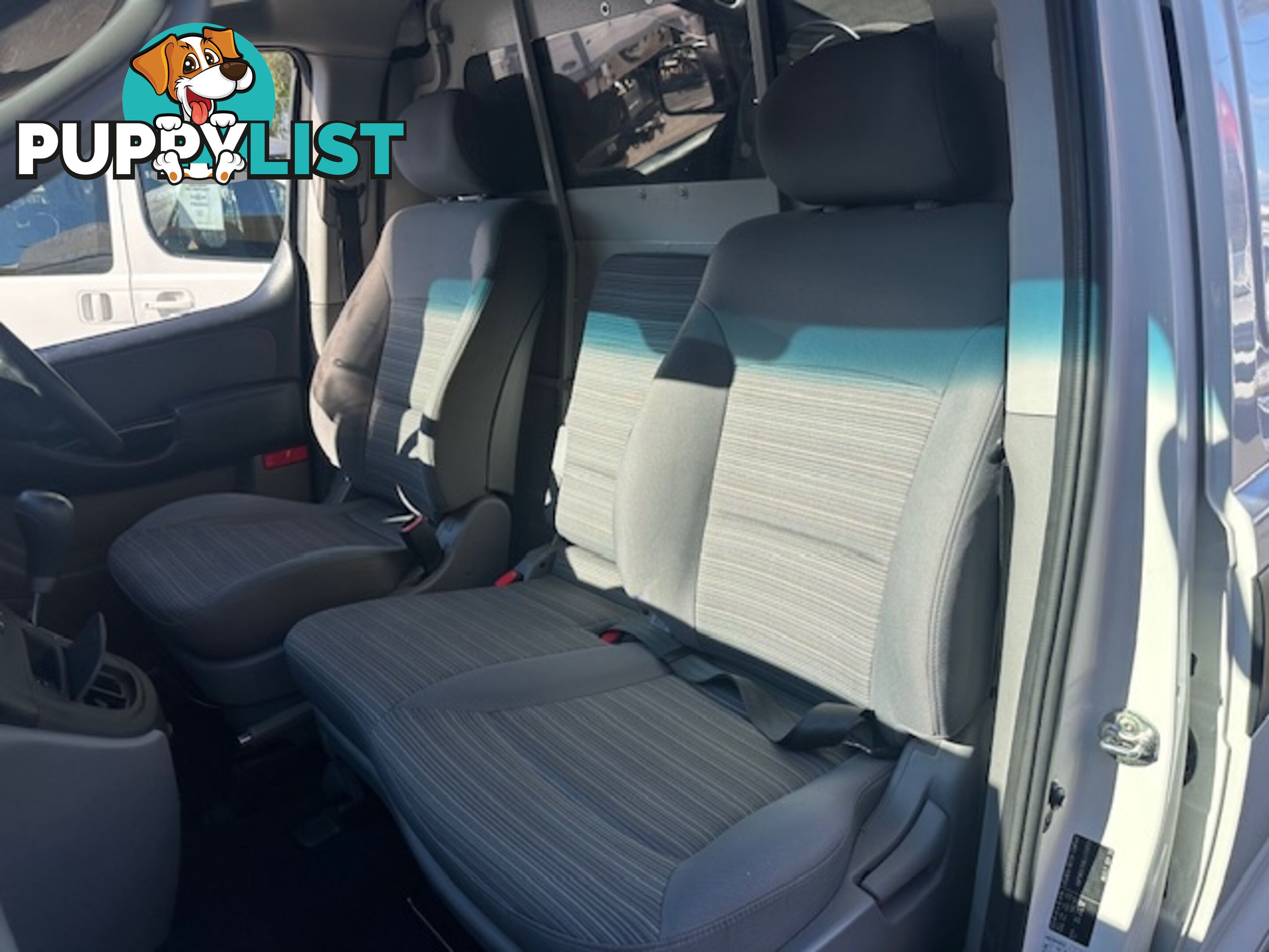 2019 HYUNDAI ILOAD 3S TWIN SWING TQ4 MY20 4D VAN