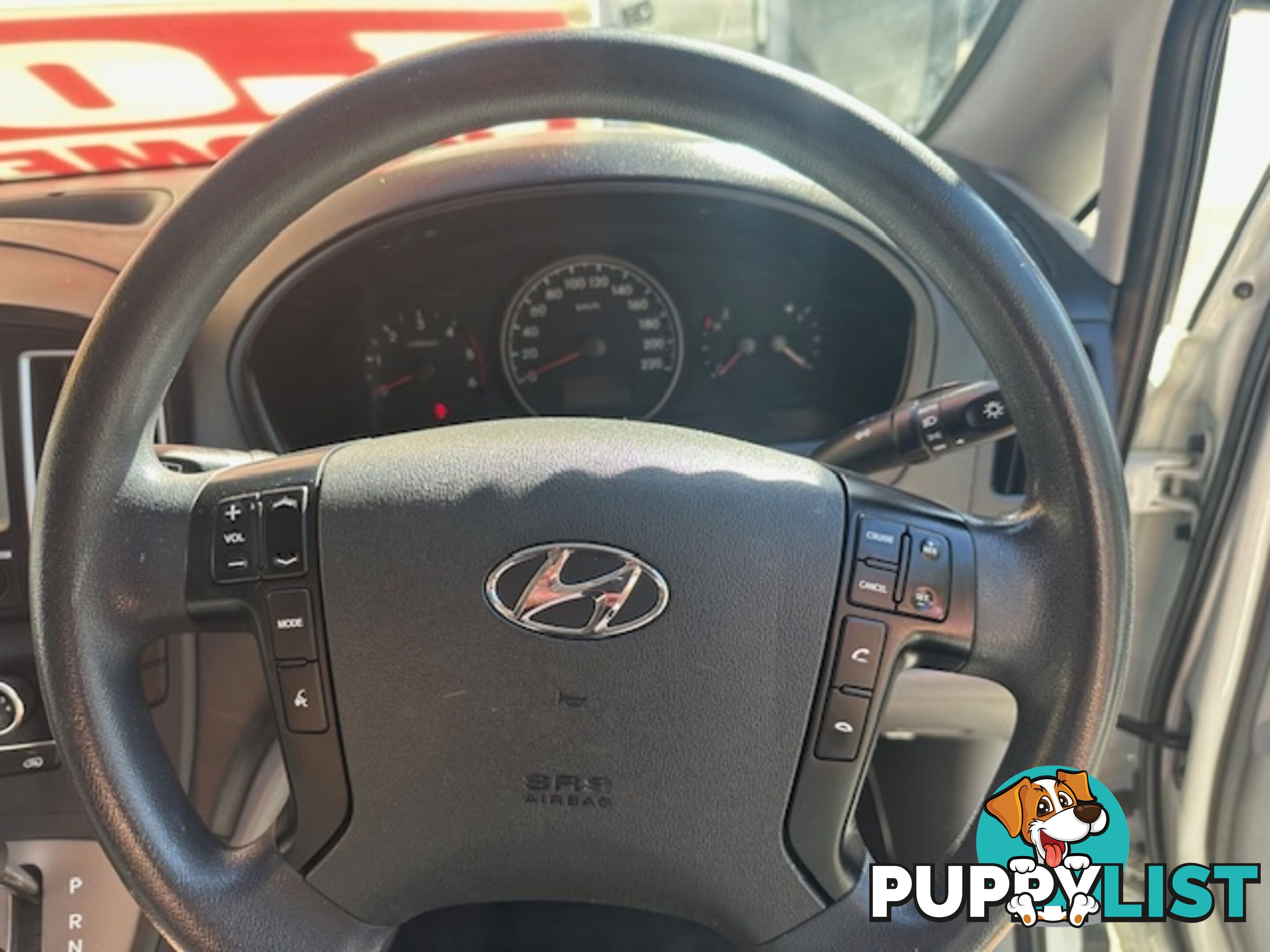 2019 HYUNDAI ILOAD 3S LIFTBACK TQ4 MY20 4D VAN