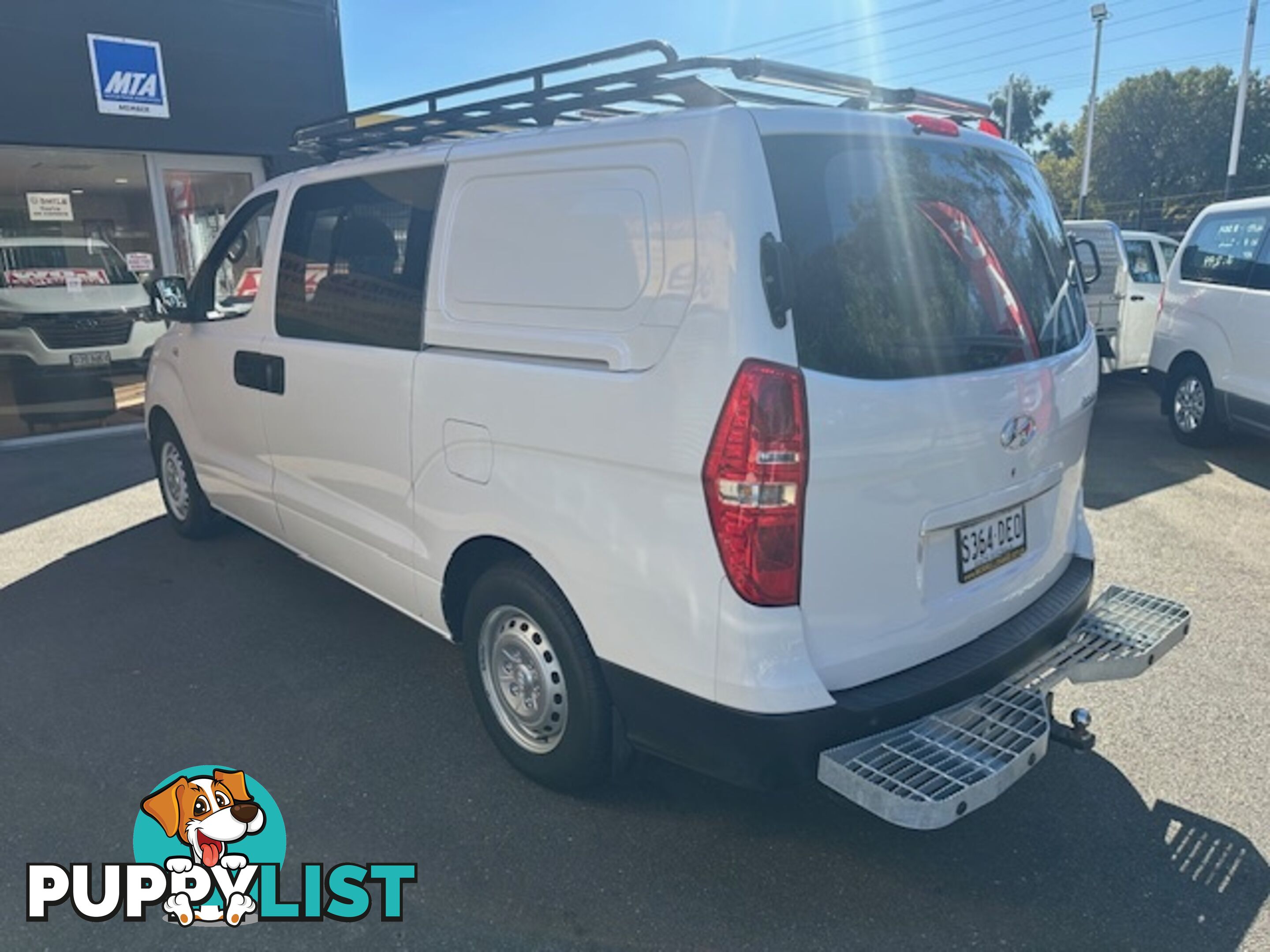 2018 HYUNDAI ILOAD 3S LIFTBACK TQ4 MY19 4D VAN