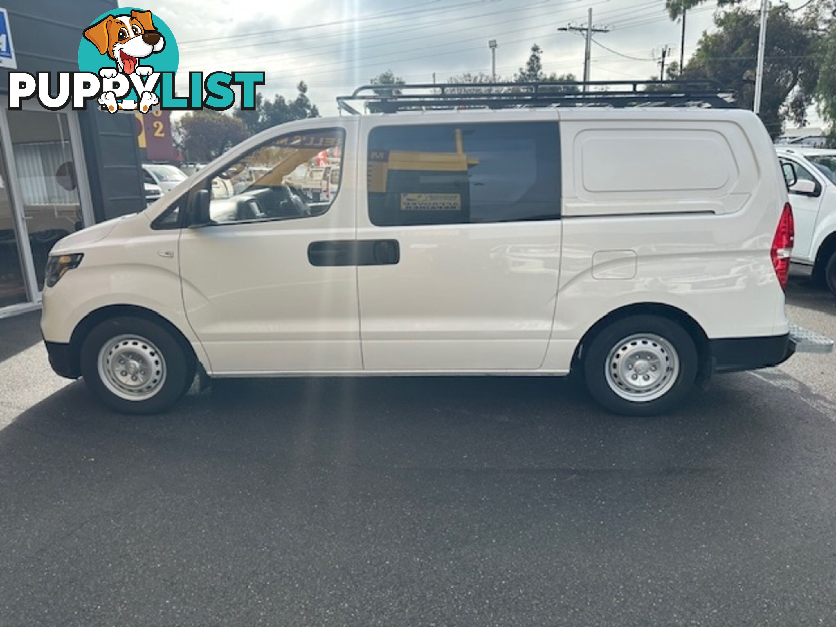 2018 HYUNDAI ILOAD 3S LIFTBACK TQ4 MY19 4D VAN