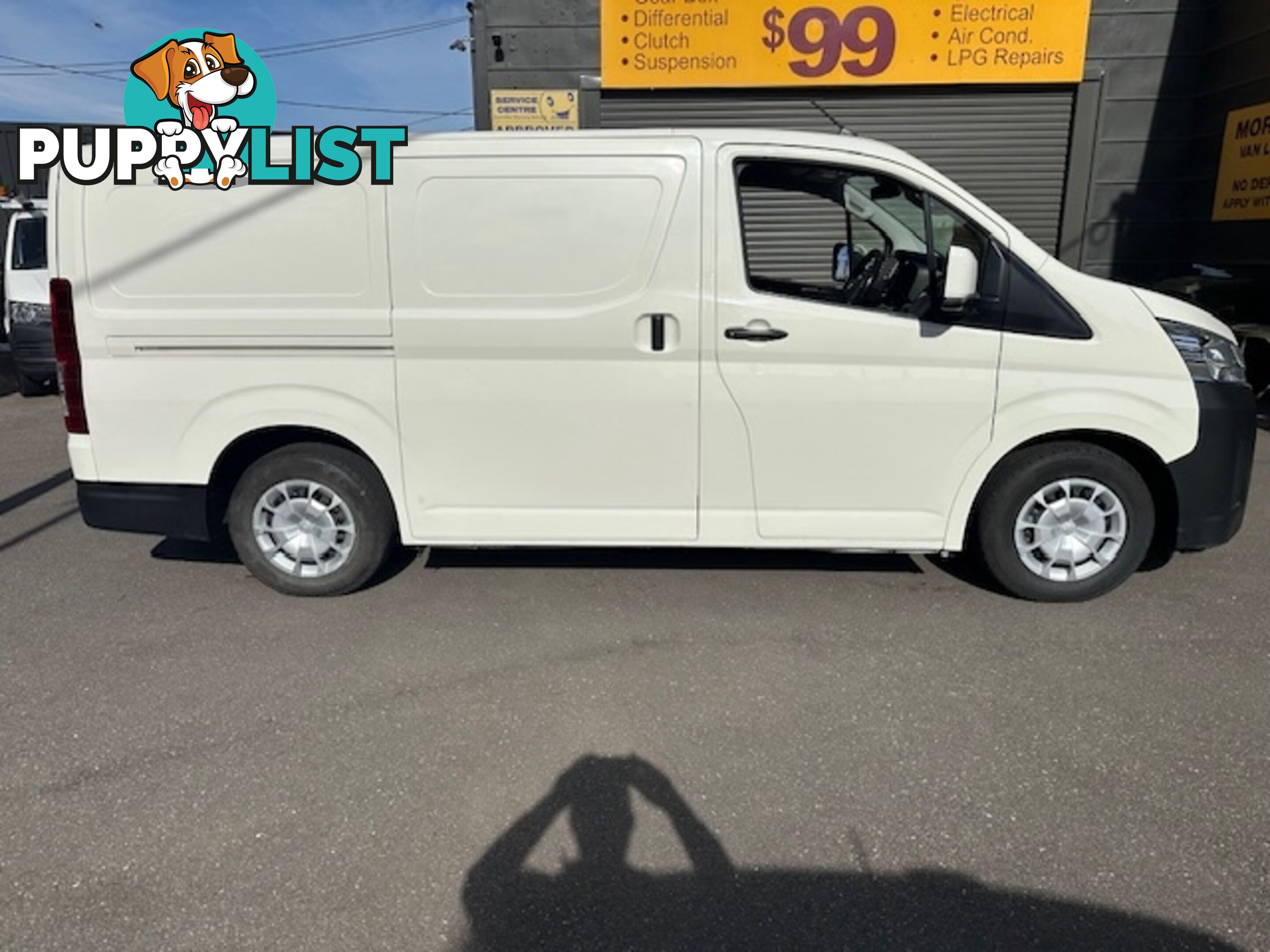 2020 TOYOTA HIACE LWB GDH300R 5D VAN