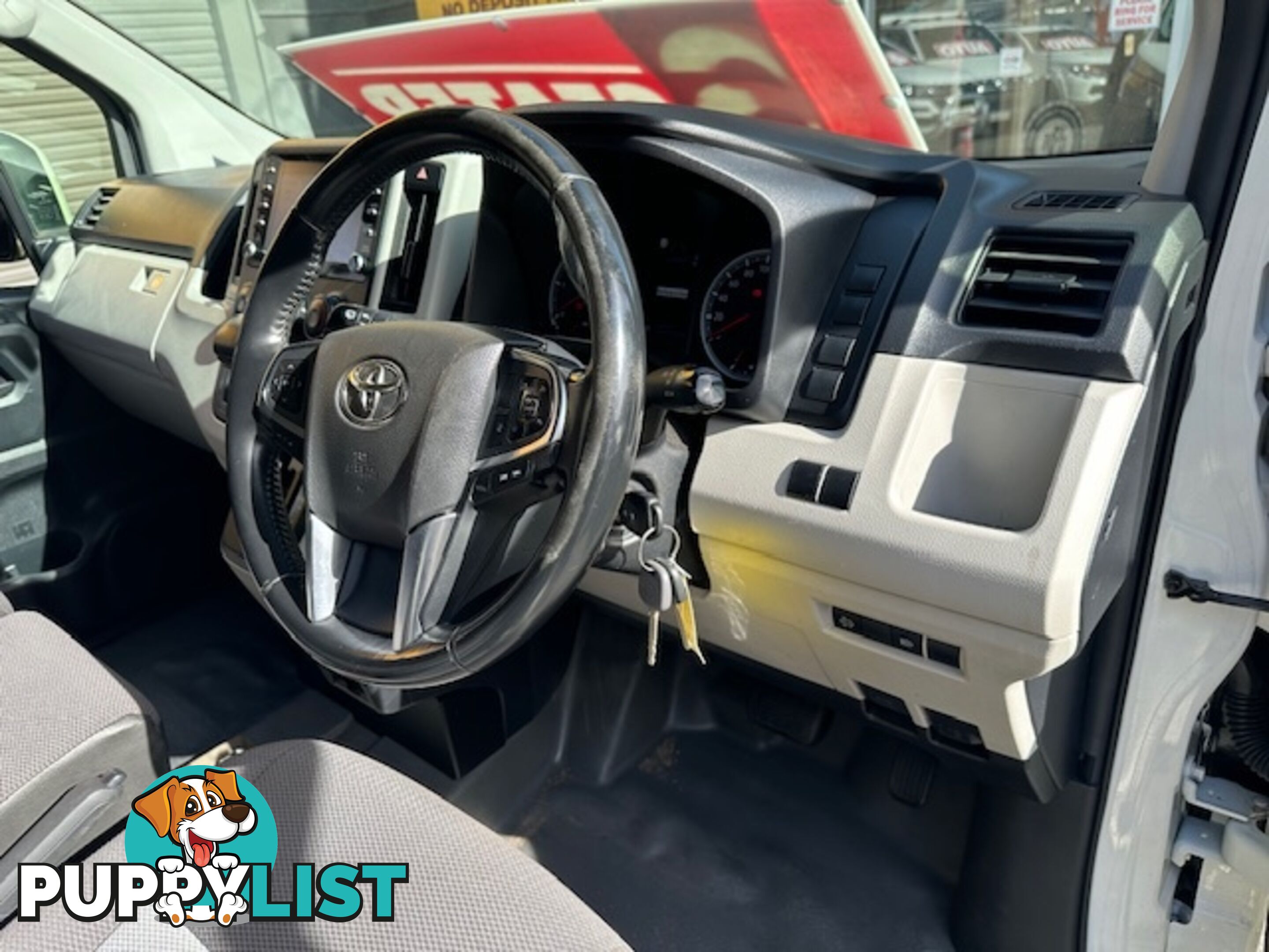 2020 TOYOTA HIACE LWB GDH300R 5D VAN