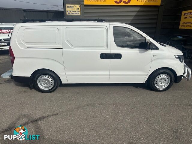 2018 HYUNDAI ILOAD 3S LIFTBACK TQ4 MY19 4D VAN