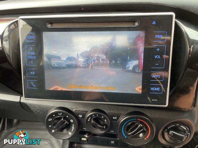 2021 TOYOTA HILUX SR 4X4 GUN126R CCHAS