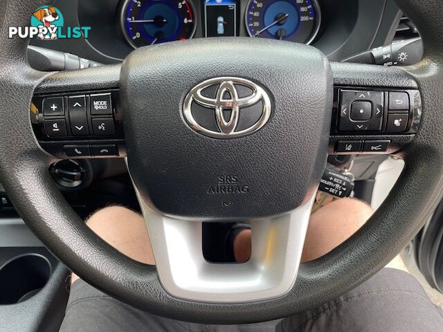 2021 TOYOTA HILUX SR 4X4 GUN126R CCHAS