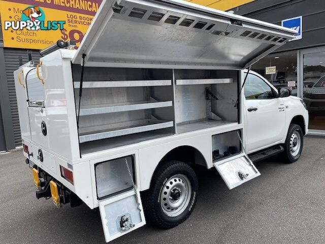 2021 TOYOTA HILUX SR 4X4 GUN126R CCHAS
