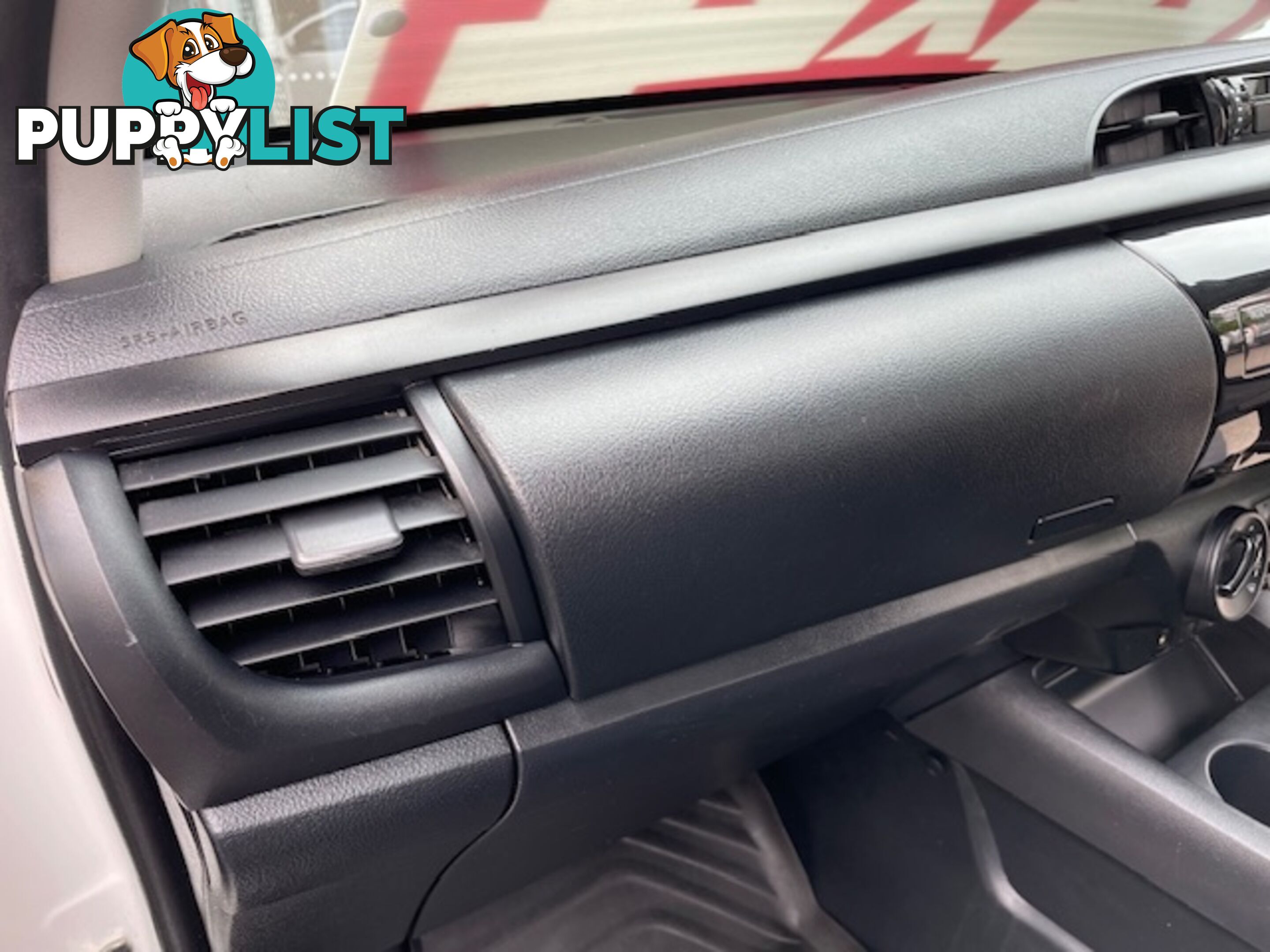 2021 TOYOTA HILUX SR 4X4 GUN126R CCHAS