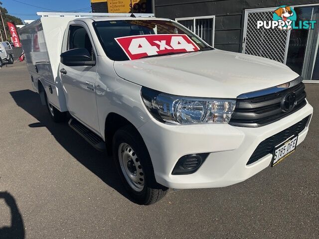 2021 TOYOTA HILUX SR 4X4 GUN126R CCHAS