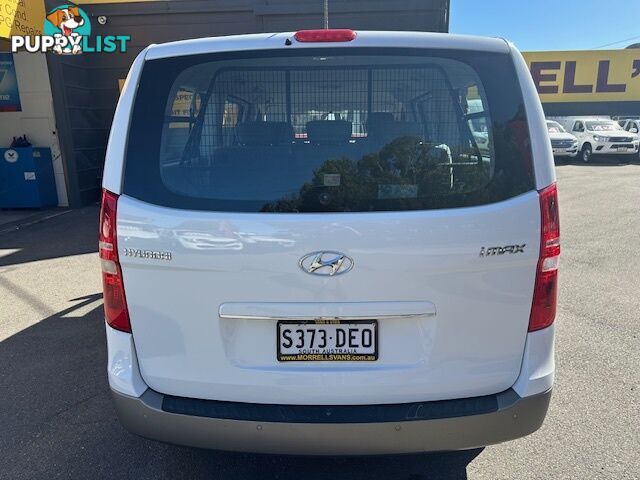 2016 HYUNDAI IMAX  TQ SERIES 2 TQ3 MY17 4D WAGON