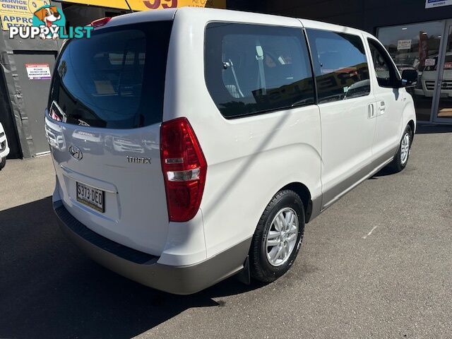 2016 HYUNDAI IMAX  TQ SERIES 2 TQ3 MY17 4D WAGON