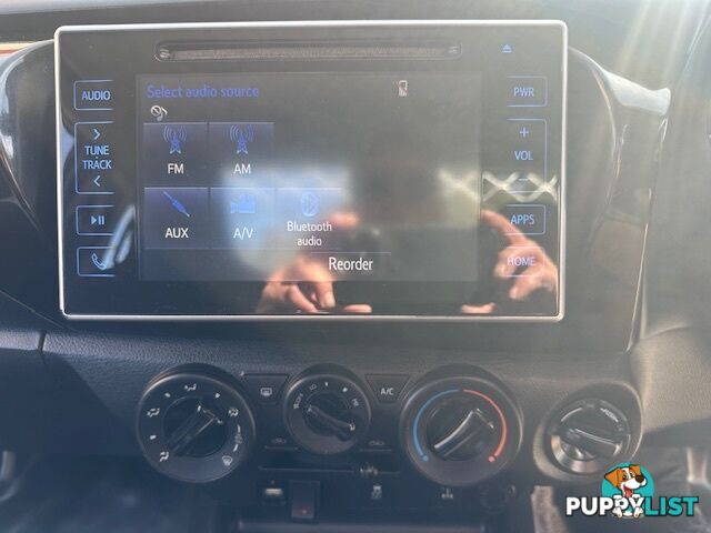 2017 TOYOTA HILUX SR 4X4 GUN126R MY17 CCHAS