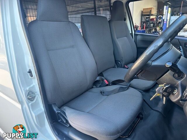 2013 TOYOTA HIACE LWB KDH201R MY12 UPGRADE 4D VAN