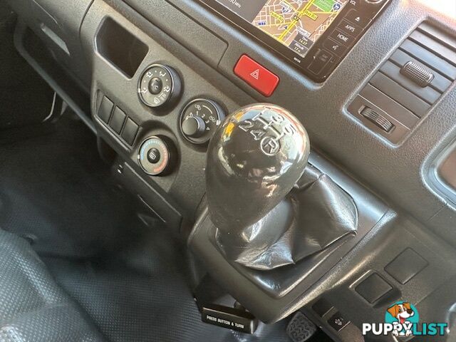 2018 TOYOTA HIACE LWB KDH201R MY16 4D VAN