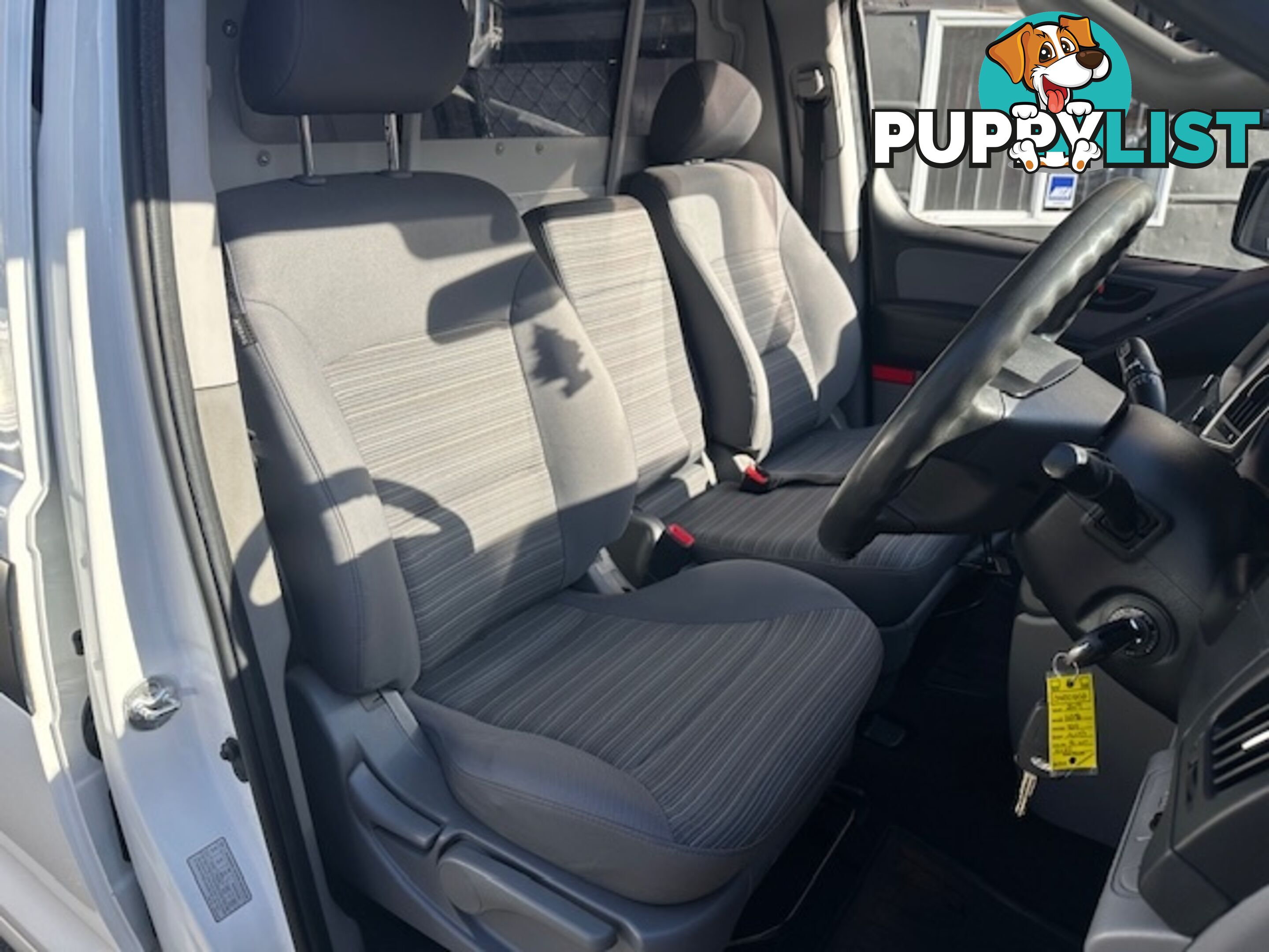 2019 HYUNDAI ILOAD 3S TWIN SWING TQ4 MY19 4D VAN