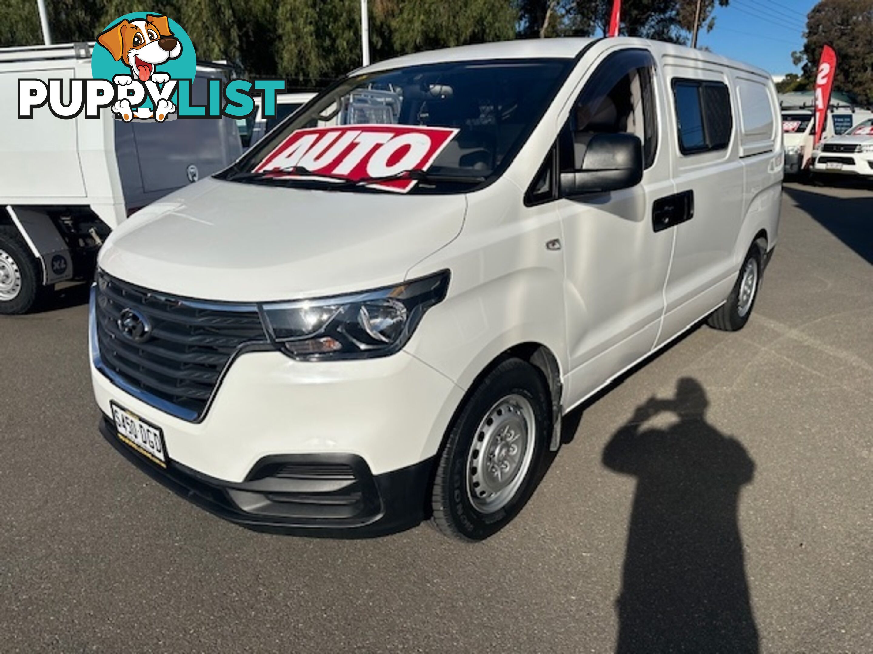 2019 HYUNDAI ILOAD 3S TWIN SWING TQ4 MY19 4D VAN