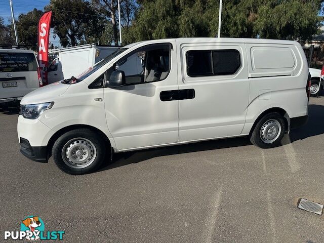 2019 HYUNDAI ILOAD 3S TWIN SWING TQ4 MY19 4D VAN