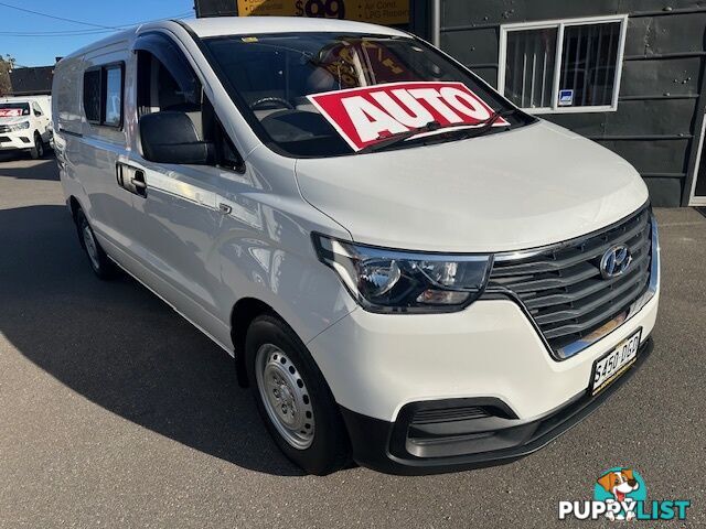 2019 HYUNDAI ILOAD 3S TWIN SWING TQ4 MY19 4D VAN