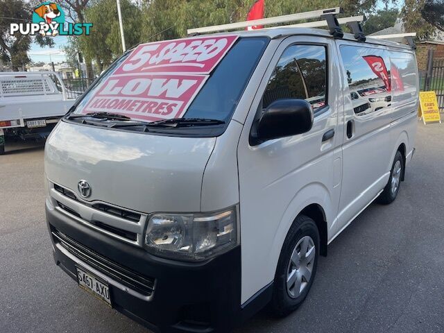 2013 TOYOTA HIACE LWB TRH201R MY12 UPGRADE 4D VAN